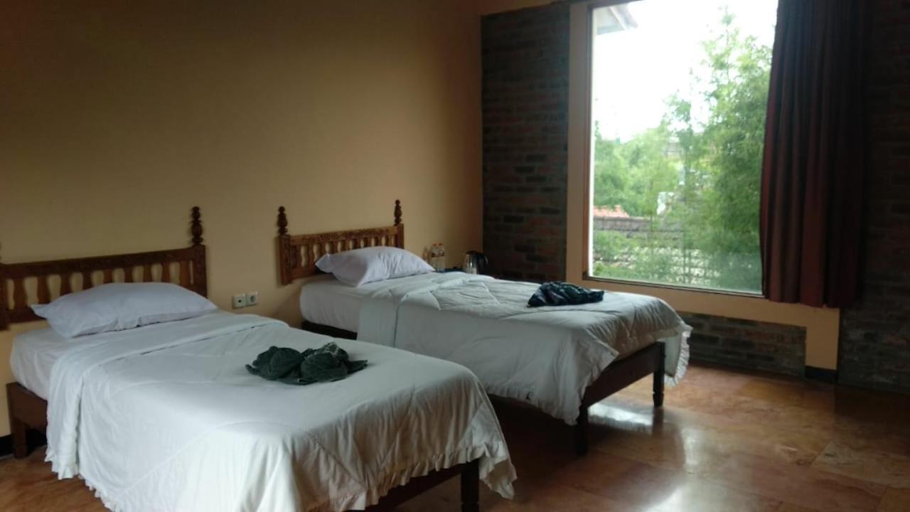 Padi Heritage Hotel Malang Extérieur photo