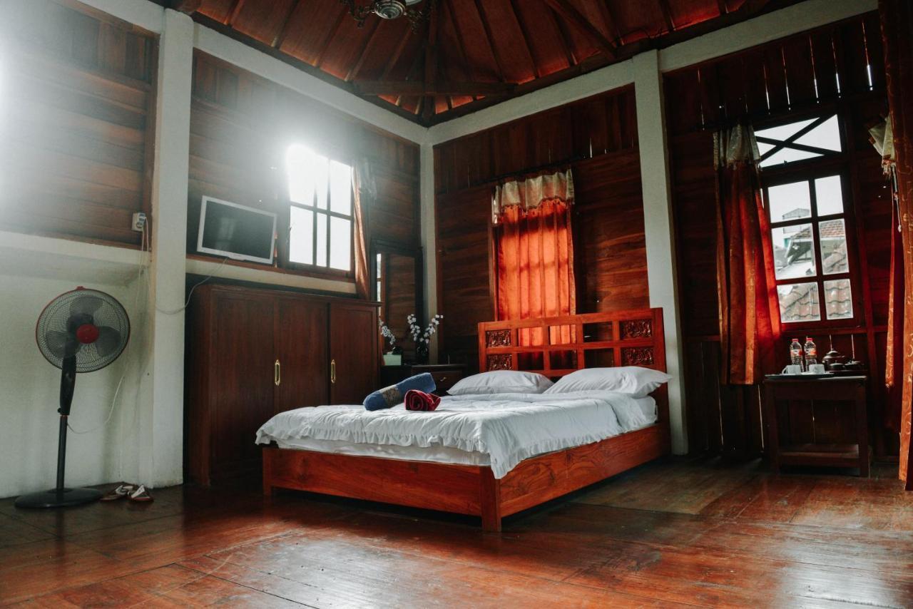 Padi Heritage Hotel Malang Extérieur photo